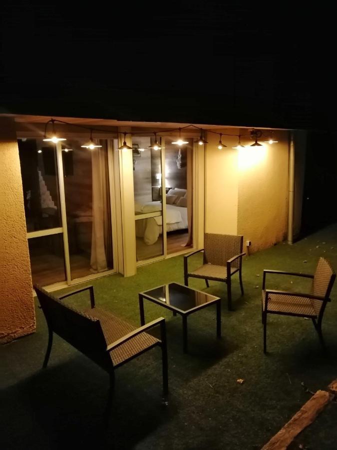 Lapausedegout Piscine Chambres Climatisees Jacuzzi Terrasse Lachapelle-Auzac Buitenkant foto